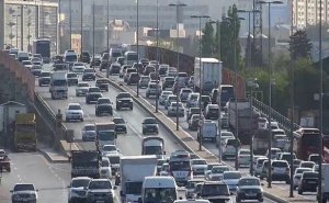 Bakıda sıxlıq olan yollar - SİYAHI