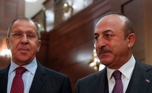 Rusiya və Türkiyə XİN rəhbərləri telefonla danışıb