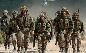 KİV: NATO Rusiya ilə sərhədə 300 minlik ordu yerləşdirməyi planlaşdırır