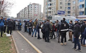 Novruz tədbirində təxribat - 5 polis yaralandı