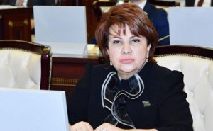 "Azərbaycan şəhərsalma sahəsində dünyaya nümunə olur" -  Afət Həsənova