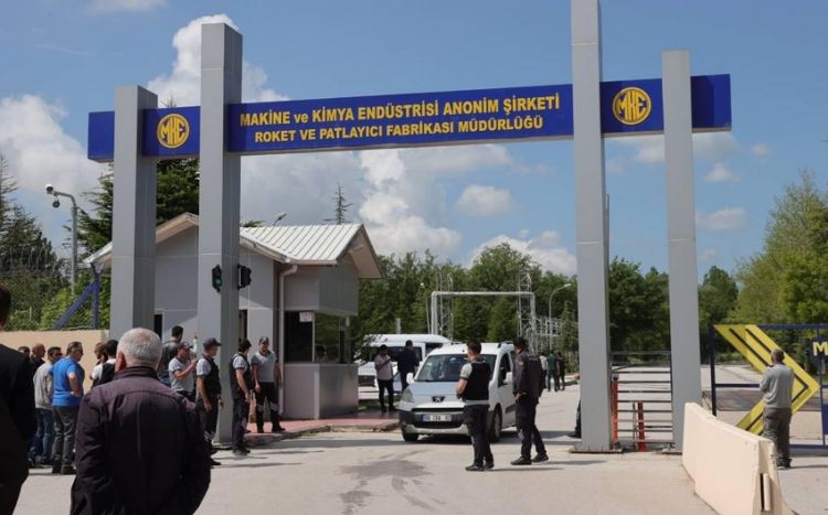 Türkiyədə raket fabrikində yanğın:  5 nəfər öldü