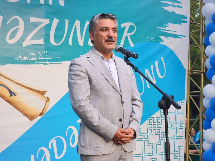 "İşsiz müəllim ordusu yetişdirməmək üçün qəbul planlarına yenidən baxılmalıdır"